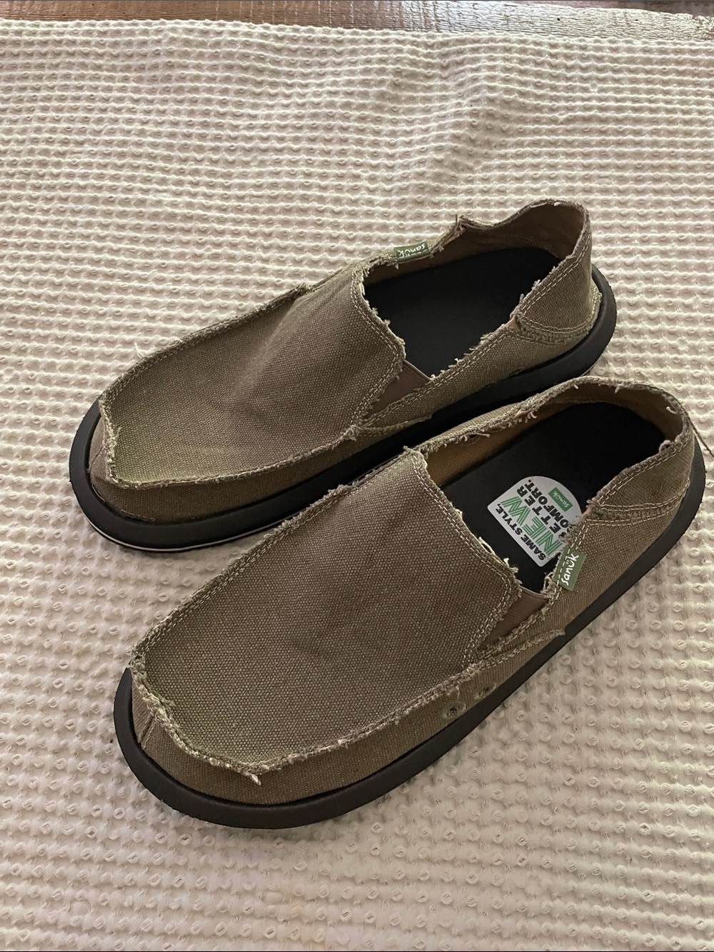 Sanuk Men's Slip-On Canvas Loafers in Olive